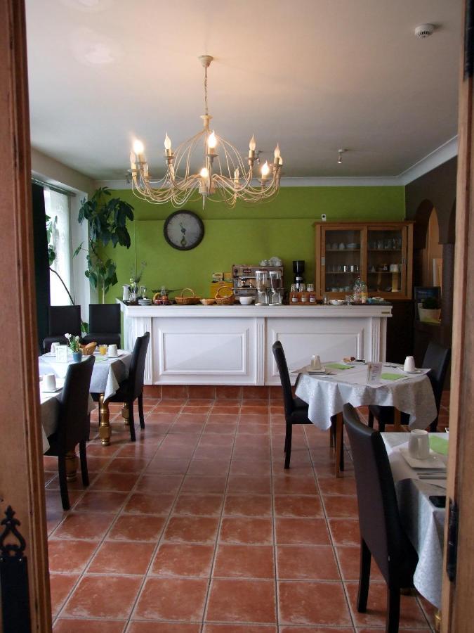 Logis Hotel L'Occitan 2 Etoiles Gaillac Exterior photo